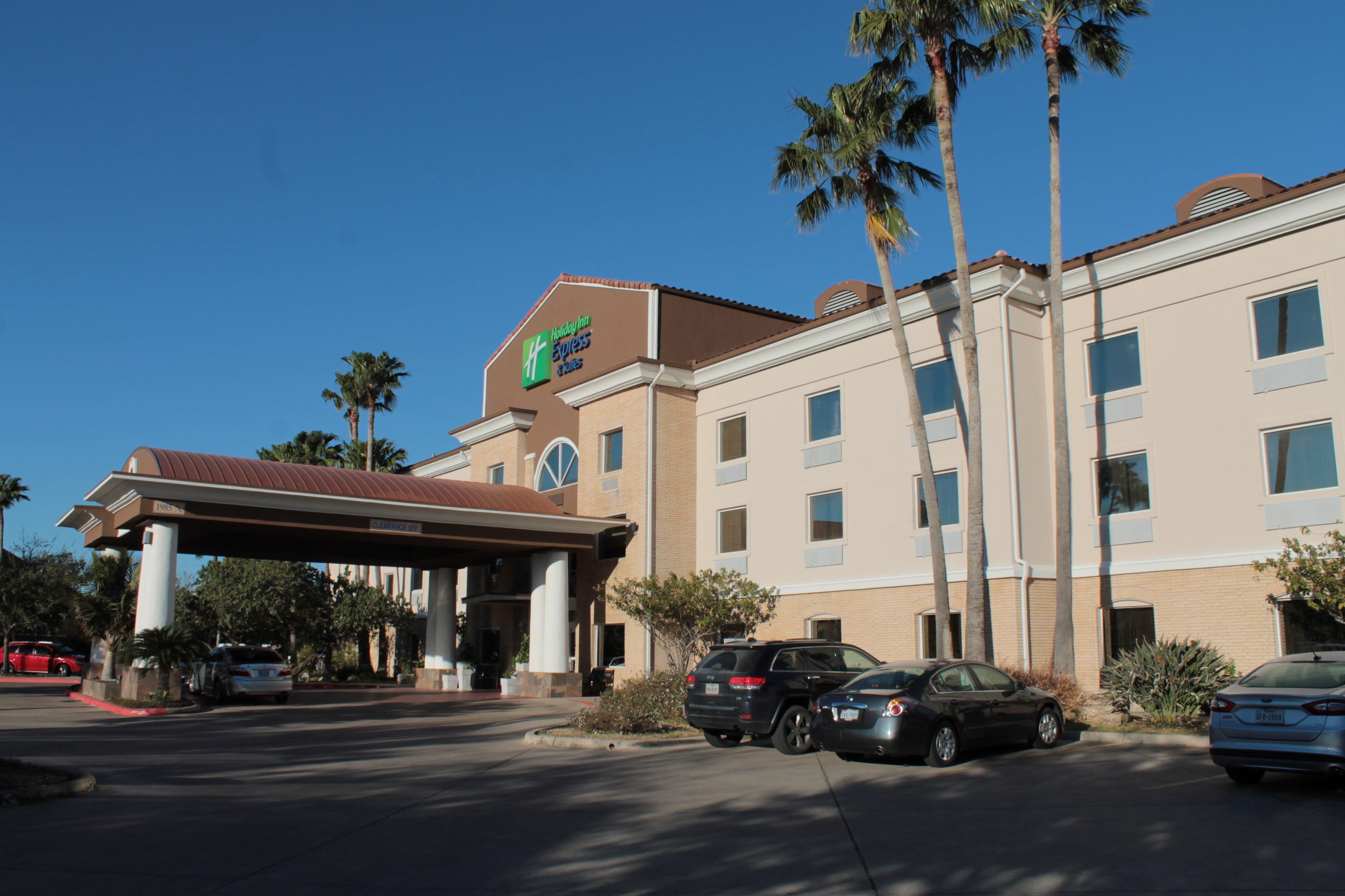 Holiday Inn Express Hotel And Suites Brownsville, An Ihg Hotel Exterior photo